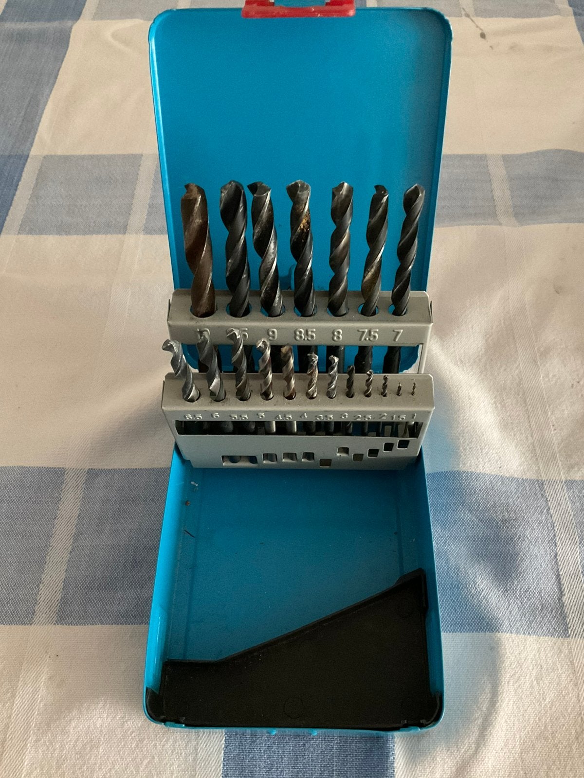 Boren set, Ophalen, Gebruikt
