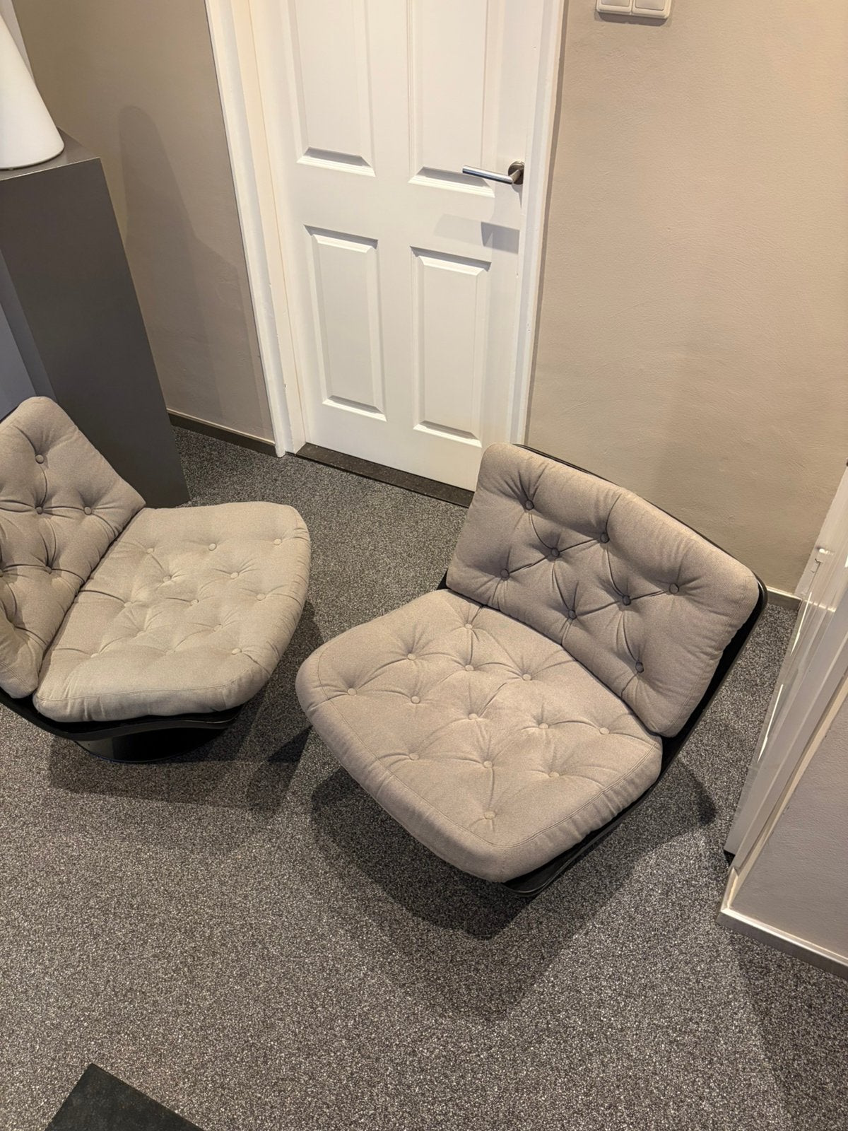2 Vintage Artifort 975 Lounge Chairs Geoffrey Harcourt 70, Ophalen, 75 tot 100 cm, Zo goed als nieuw, Stof