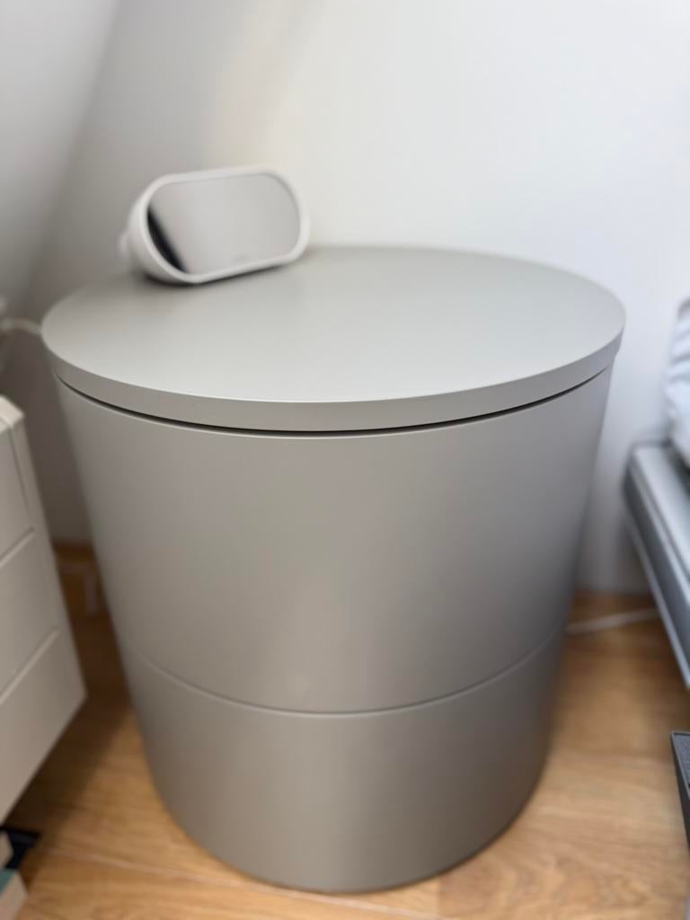 2 Morpheus nachtkastjes zgan design Italie, Ophalen, Zo goed als nieuw