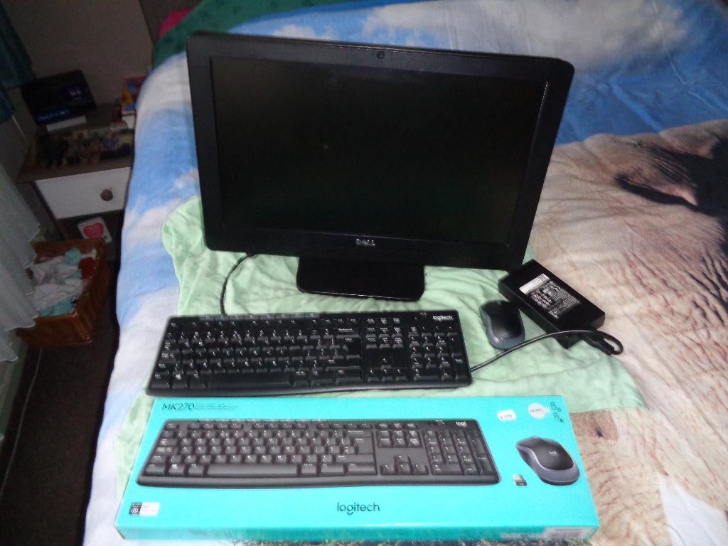 Goede PC 5 jr Oud. Werkt goed + Muis & Toetsenbord., Computers en Software, Desktop Pc's, Ophalen, Gebruikt