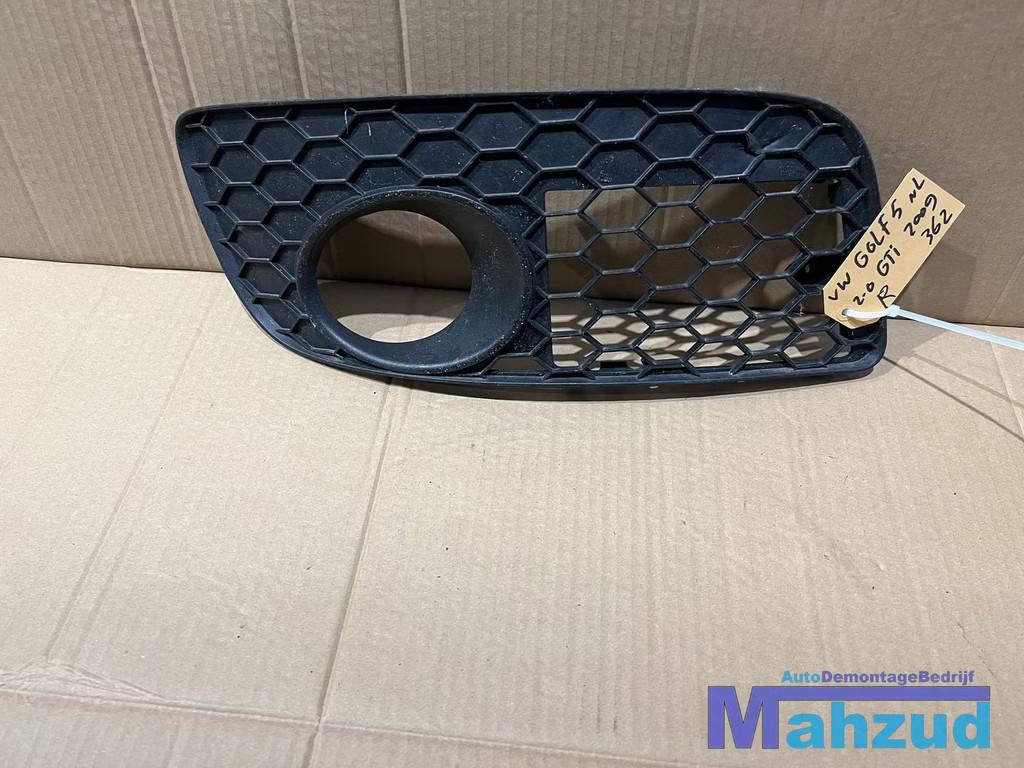 VW GOLF 5 GTI Rechts bumper rooster 2003-2009, Gebruikt, Volkswagen, Volkswagen AG, Bumper