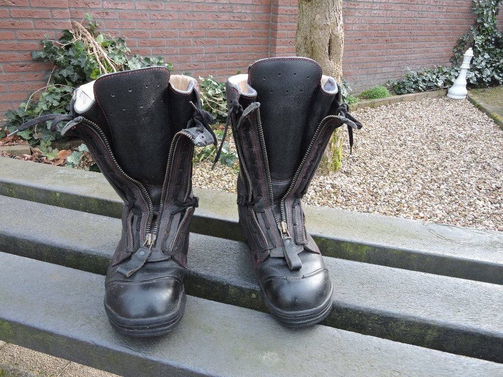 EWS Veiligheidslaarzen / Brandweerlaarzen maat 40, Ophalen, Gebruikt