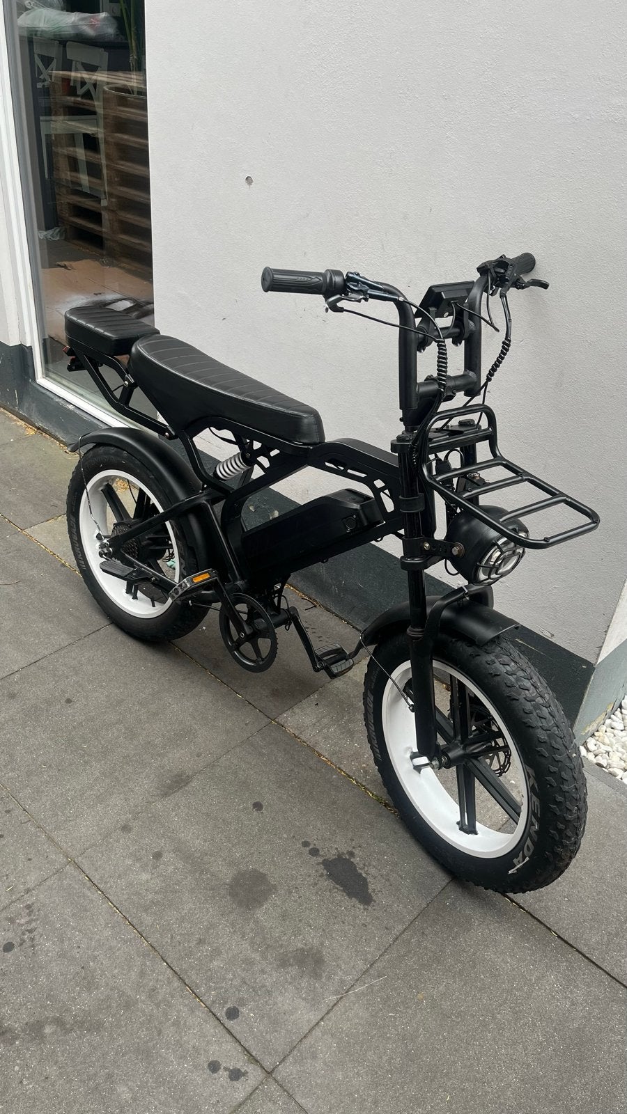 Fatbike v20 pro, Fietsen en Brommers, Elektrische fietsen, Minder dan 30 km per accu, Zo goed als nieuw, 51 tot 55 cm, Ophalen