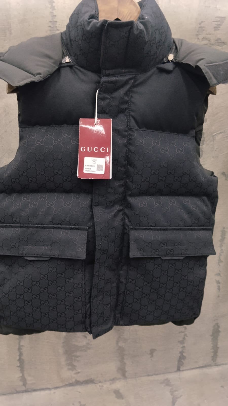 Gucci bodywarmer, Ophalen of Verzenden, Nieuw, Zwart