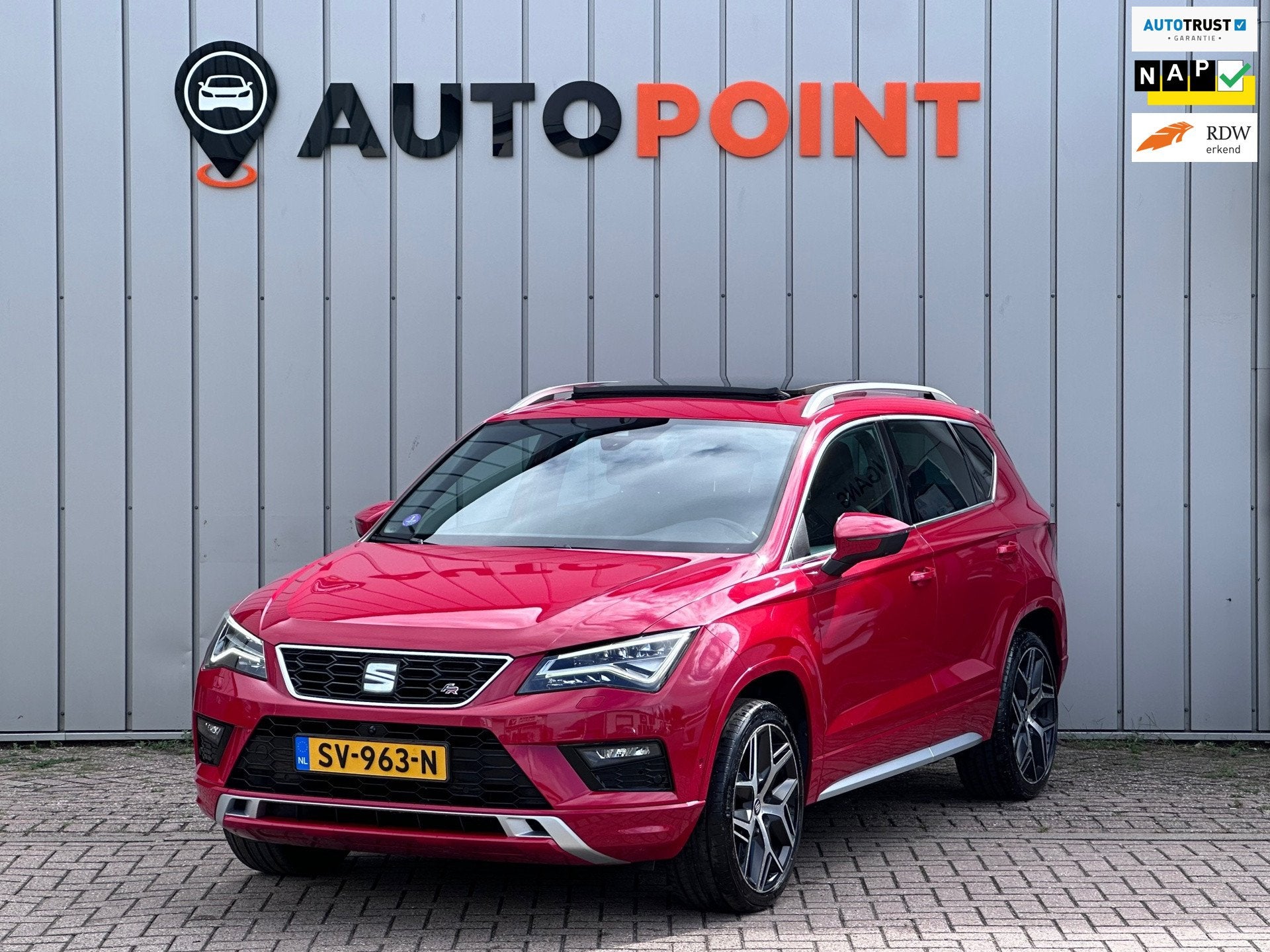 Seat Ateca 1.4 TSI FR Busi excl btw bpm DSG-7 5d + PANO TREK, Dealer onderhouden, Gebruikt, 4 cilinders, 150 pk