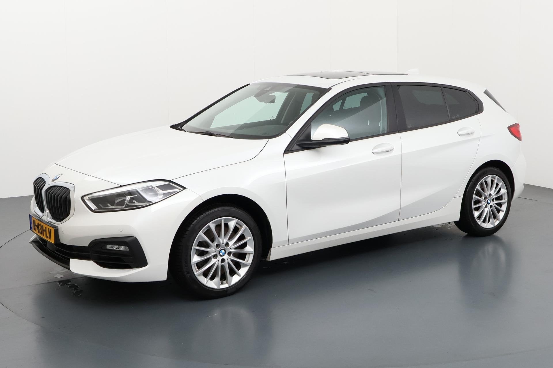 BMW 1-serie 120i Business Edition Plus – compacte klasse m, Auto's, 730 kg, Gebruikt, 4 cilinders, Wit