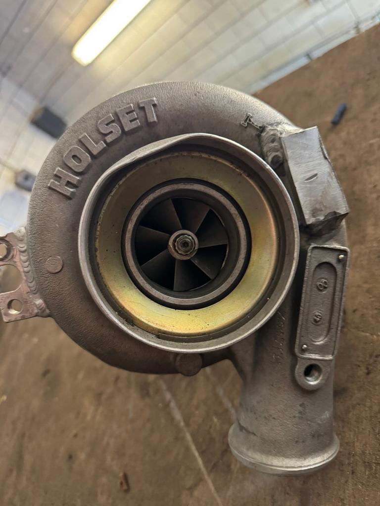 Holset HY35W Turbo - Ideaal voor upgrade of project, Ophalen of Verzenden, Gebruikt, Universele onderdelen