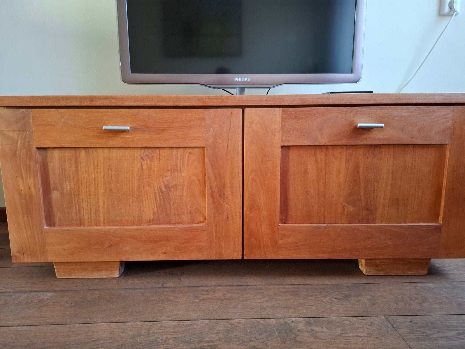T.v. kast teakhout, Ophalen, Gebruikt, 100 tot 150 cm, Teakhout