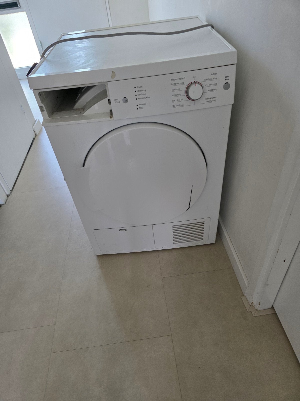 Defecte gratis wasdroger - Condensdroger, Witgoed en Apparatuur, Wasdrogers, 6 tot 8 kg, Gebruikt, Ophalen of Verzenden, 85 tot 90 cm
