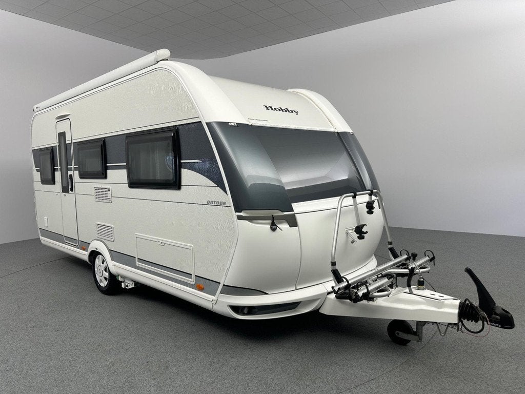 Hobby On Tour 470 UL Cassetteluifel Mover Luifel, Hordeur, Rondzit, Hobby, Bedrijf