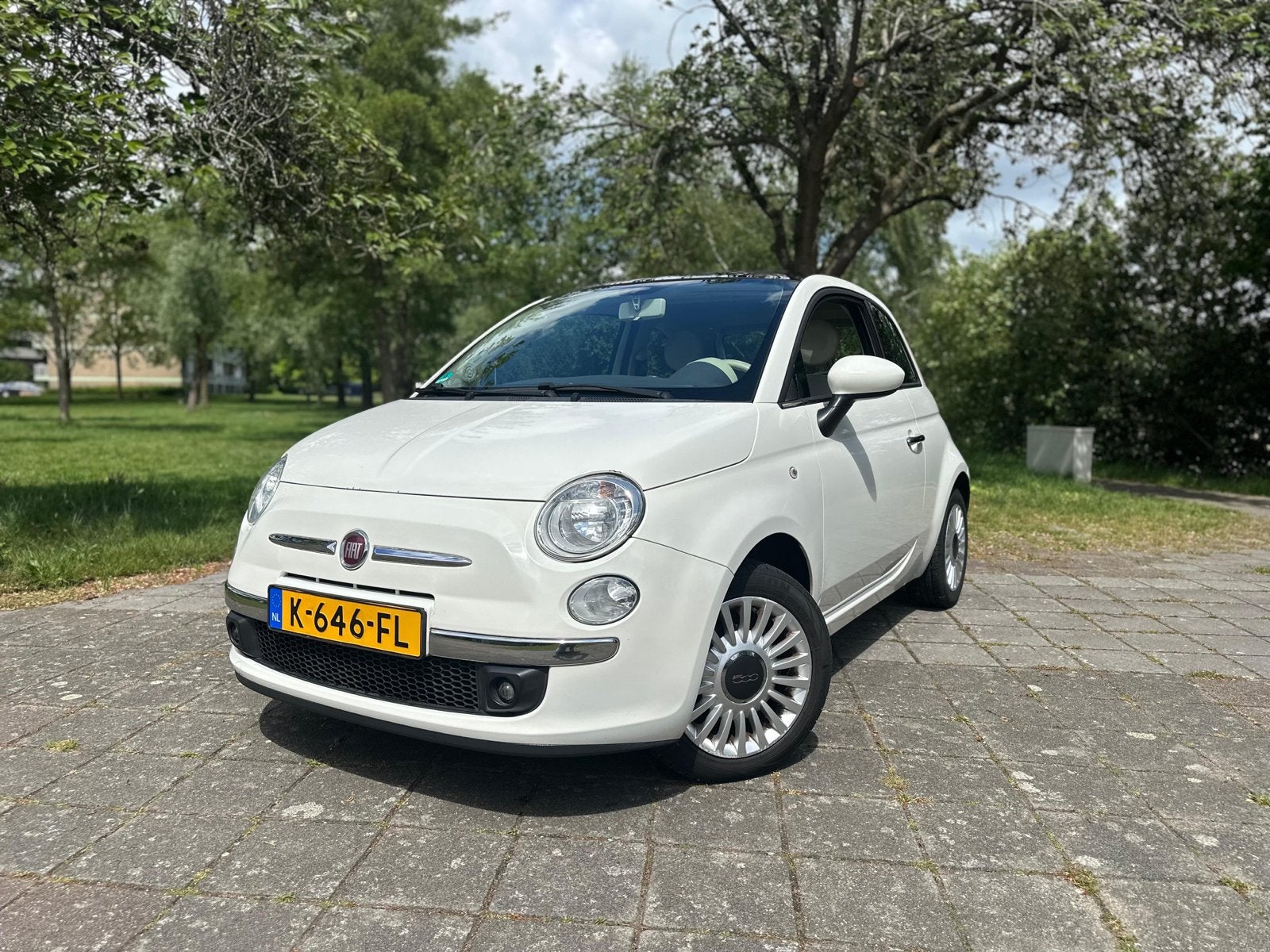 Fiat 500 1.2 C 2012 Wit met Airco en Panoramadak, Auto's, Fiat, Particulier, Benzine, C, Hatchback, Handgeschakeld, Geïmporteerd