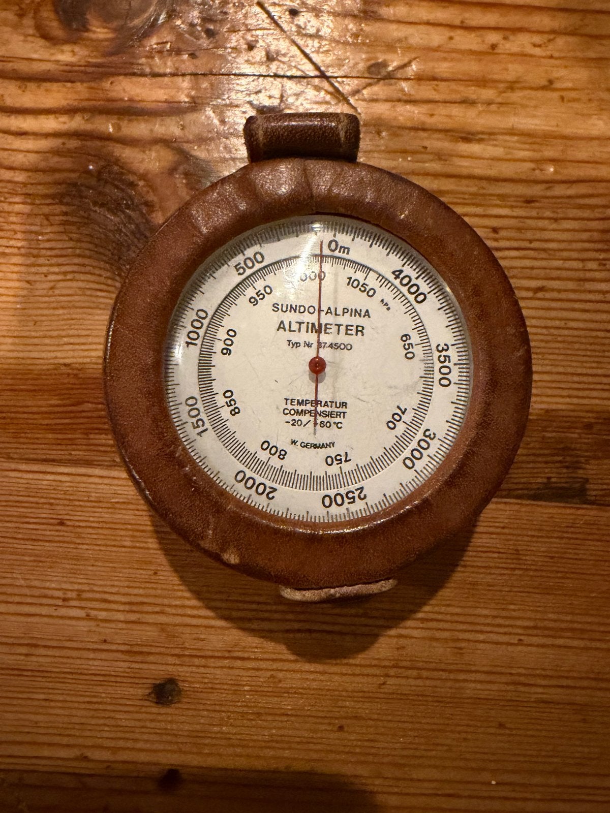 Vintage Sundo-Alpina Altimeter in Leren Hoes, Ophalen of Verzenden, Gebruikt