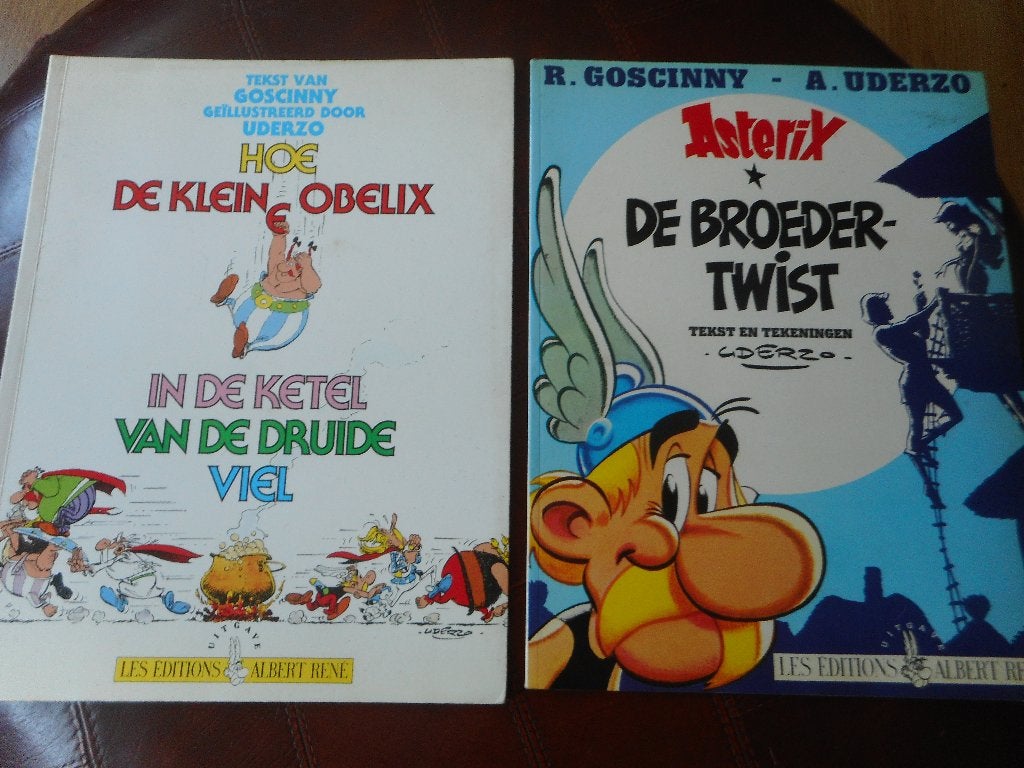 stripboeken, Verzenden, Zo goed als nieuw, Coscinny & UDERZO, Meerdere stripboeken