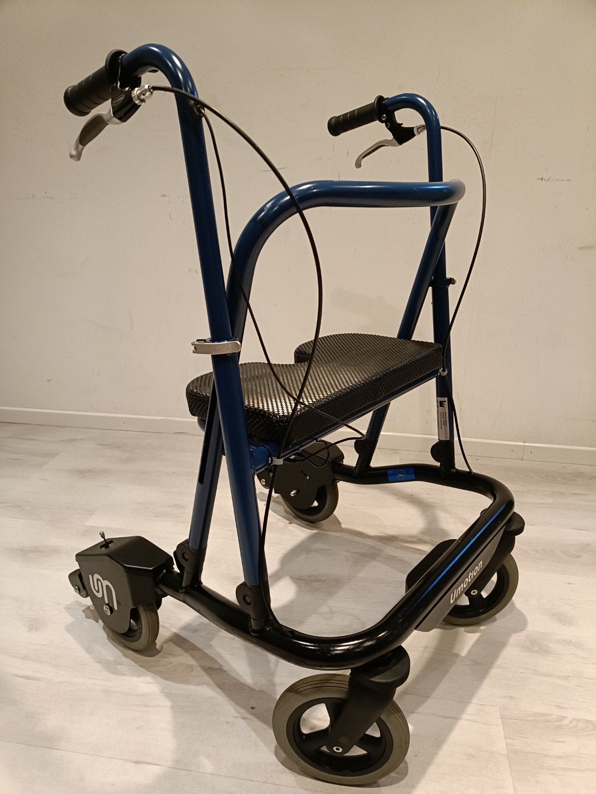 u-Motion Parkinson rollator incl Servicebeurt, Gebruikt, -, -, Ophalen of Verzenden