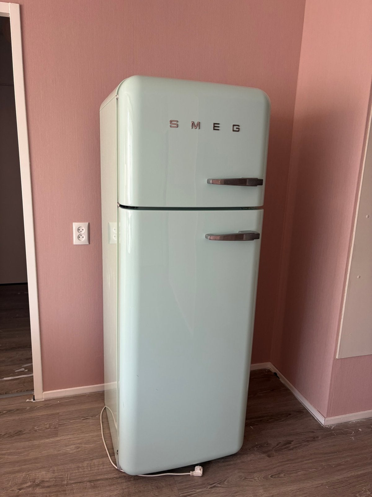 Smeg koelkast mint/blauw, Witgoed en Apparatuur, Koelkasten en IJskasten, Ophalen, 200 liter of meer, 60 cm of meer, 160 cm of meer