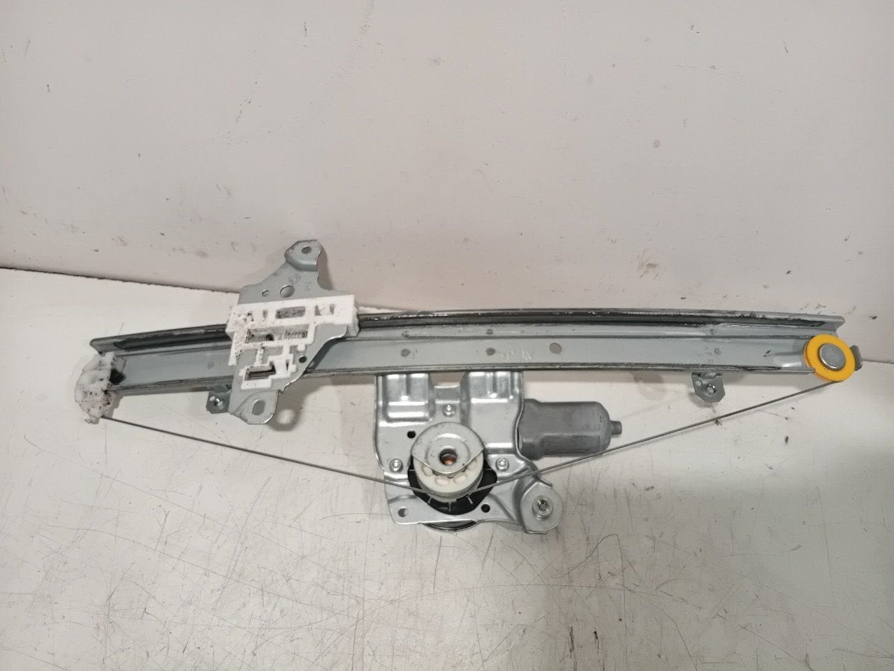 Raammechaniek elektrisch rechts voor Nissan Micra, Auto-onderdelen, Onderdelen@venauto.nl, Van der Ven Autorecycling B.V., Gebruikt