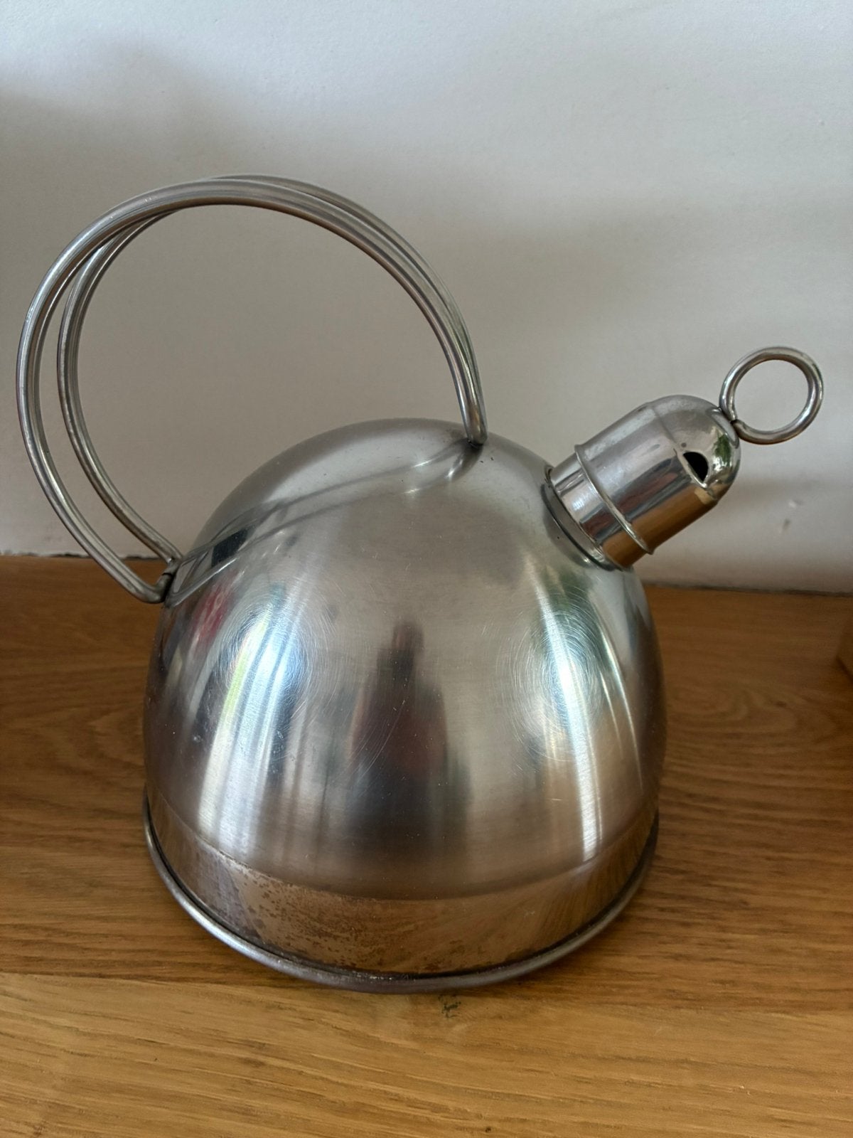 Originele Hema RVS fluitketel (jaren 90) opvolger le lapin, Huis en Inrichting, Theepot/fluitketel, Gebruikt, Zilver, Ophalen of Verzenden