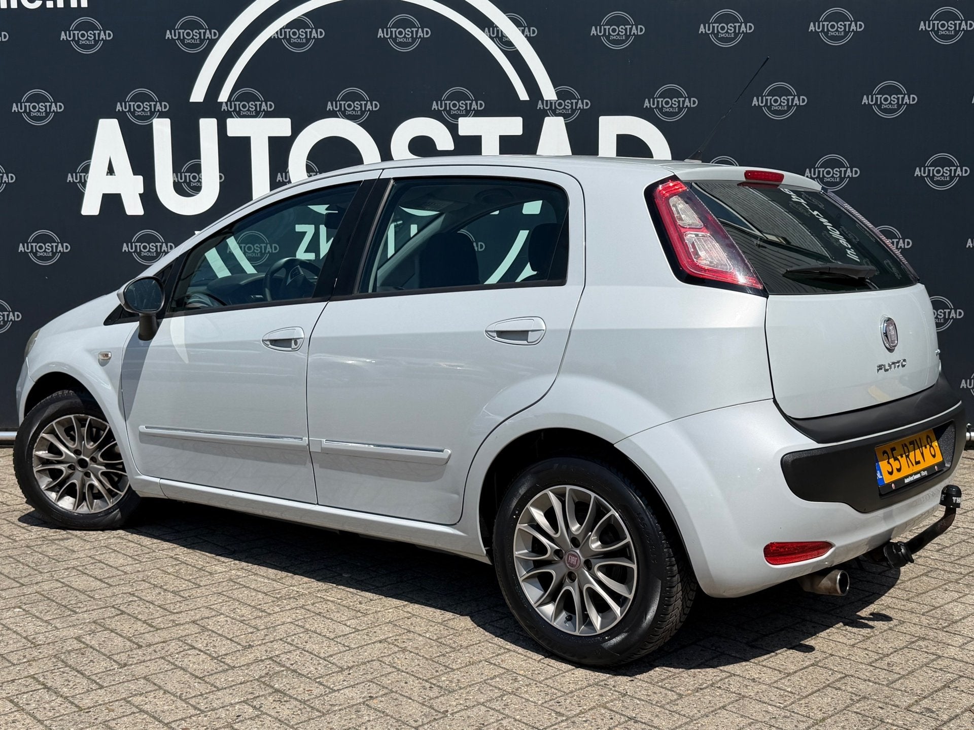 Fiat Punto Evo 1.3 M-Jet Dynamic NL-Auto / NAP / APK / Airco, Auto's, Fiat, Voorwielaandrijving, Euro 5, Automatische klimaatregeling