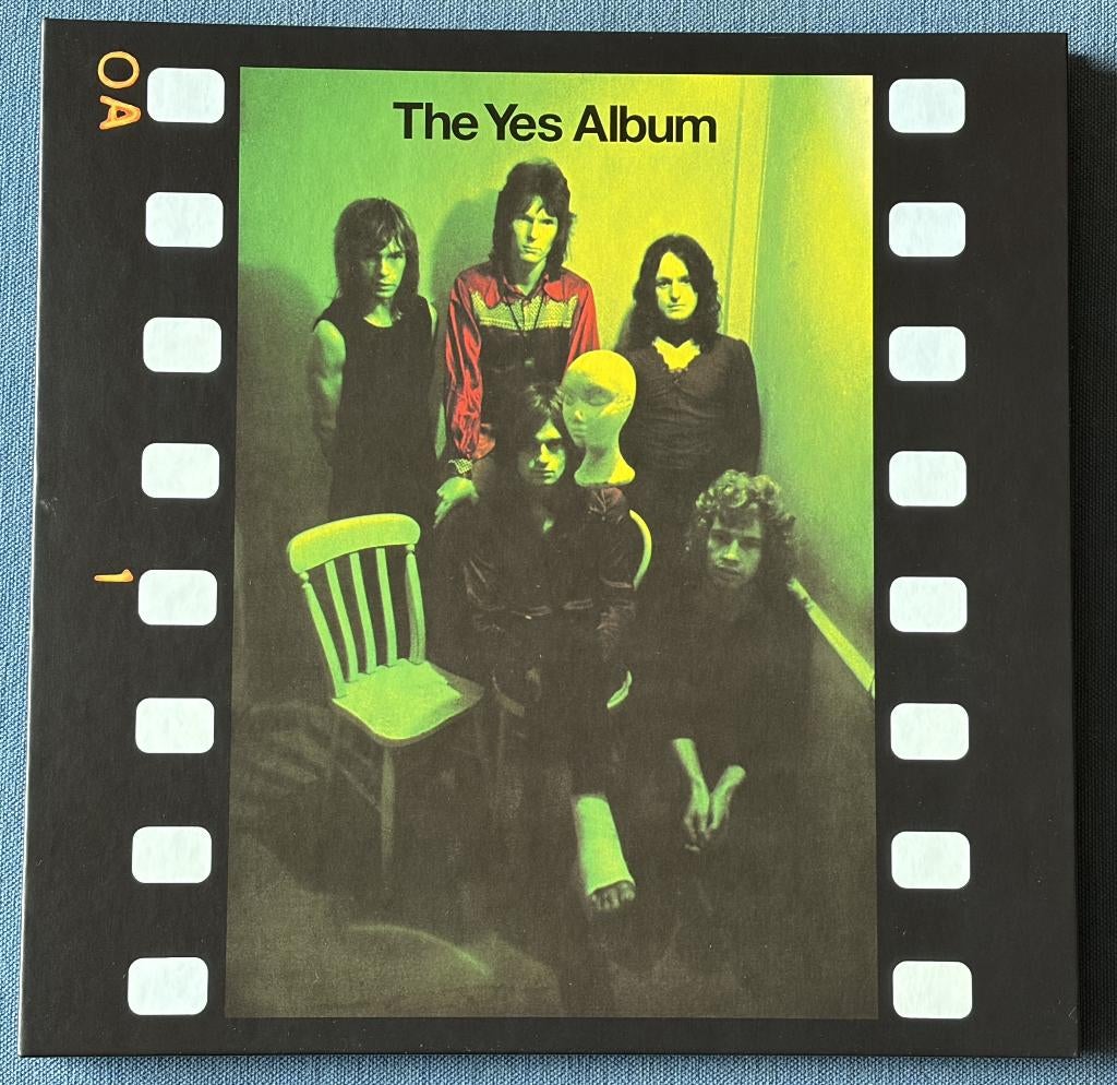 Yes - The Yes Album [4-CD/Blu-ray/LP Limited Box Set], Verzenden, Zo goed als nieuw, Progressive