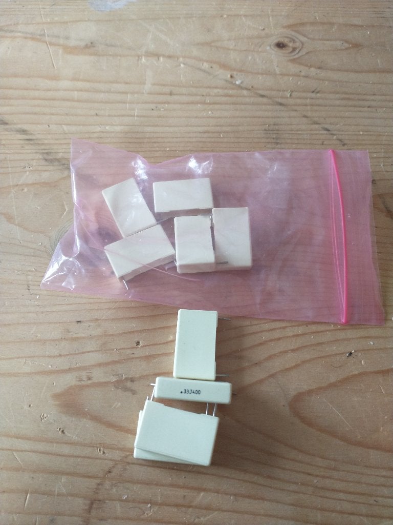 0,33 uf 400v (Nieuw), Hobby en Vrije tijd, Ophalen of Verzenden, Nieuw