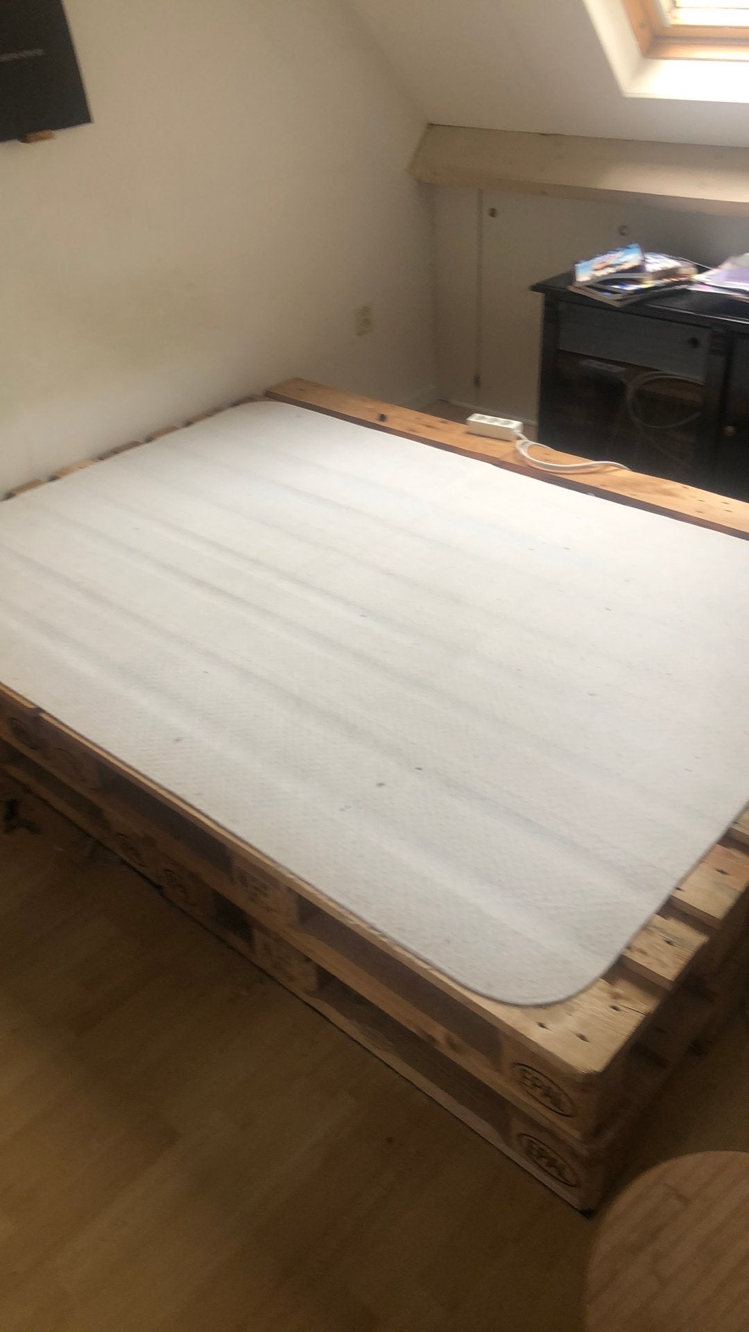 Pallet bed!!, Tweepersoons, Ophalen of Verzenden, Zo goed als nieuw, 160 cm