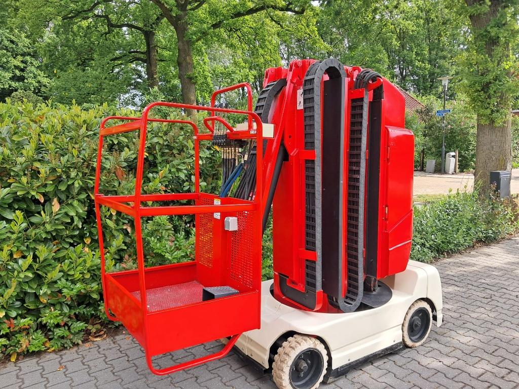 Hoogwerker Grove Toucan 1100 incl. 18 m2 rijplaten, Ophalen