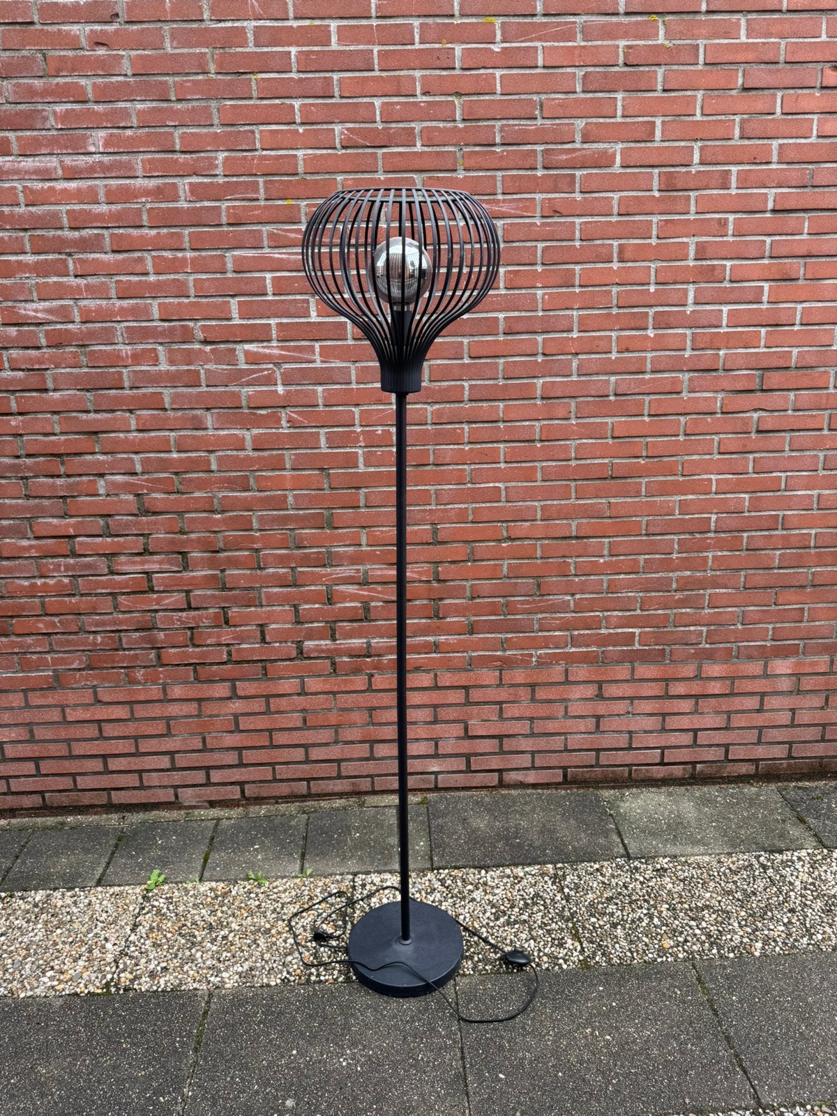 Te koop mooie staande lamp, Ophalen, Overige materialen, Zo goed als nieuw, Modern