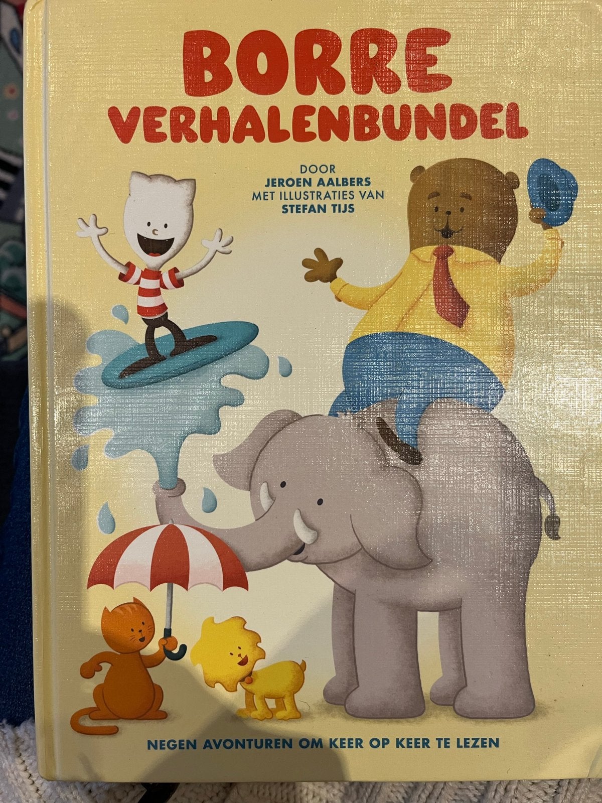 Borre Verhalenbundel - Negen Avonturen om te Lezen, Ophalen of Verzenden, Zo goed als nieuw, Fictie algemeen