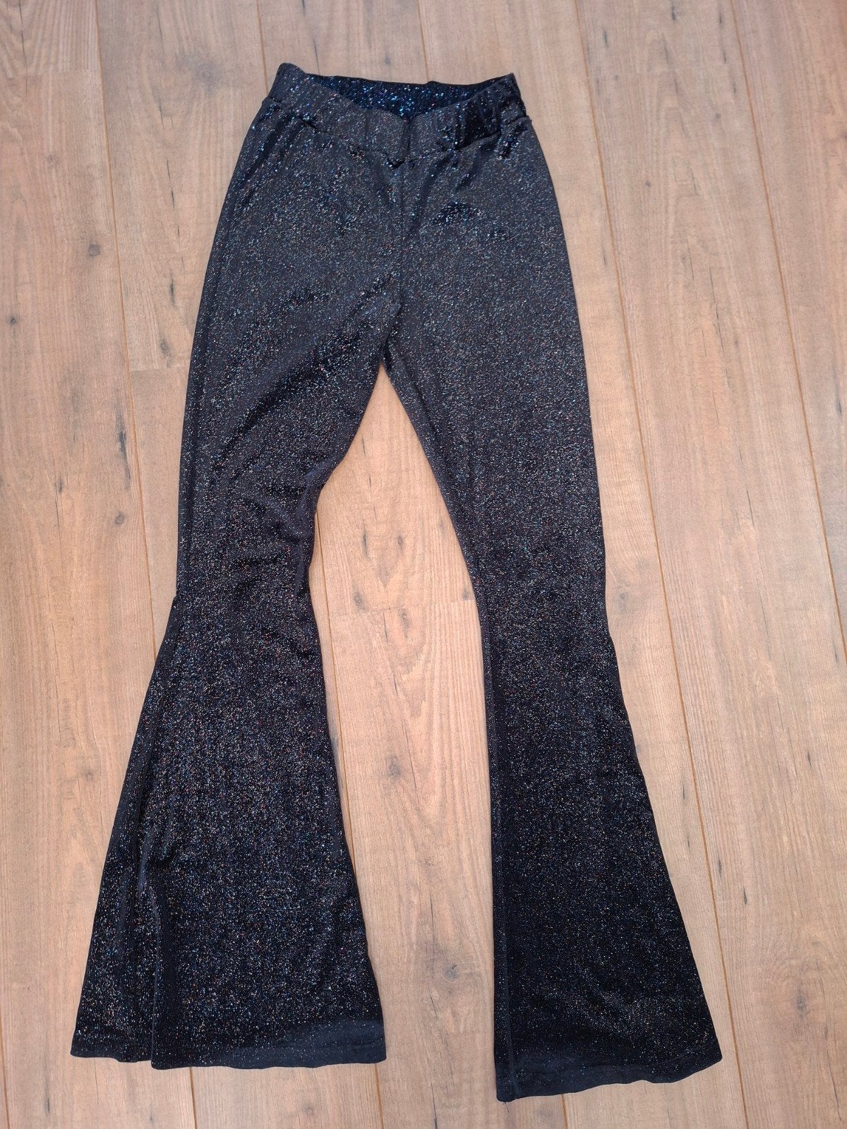 Luna Azul Dreamer Glitter Flared Broek S/M, Zwart, Ophalen of Verzenden, Zo goed als nieuw, Luna Azul Dreamer