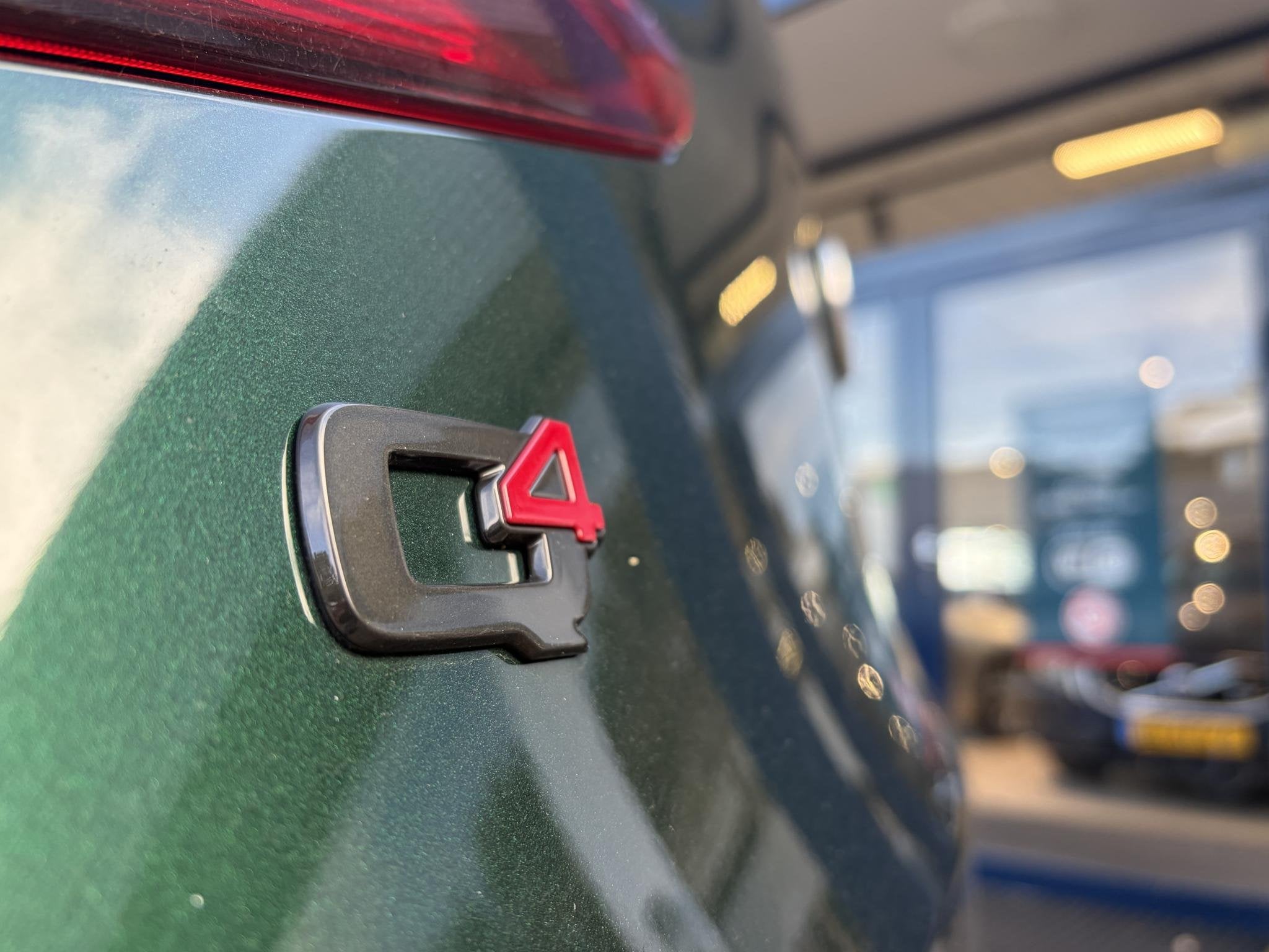 Alfa Romeo Stelvio 2.0 T AWD Veloce Ti / 280 PK / Bomvolle S, Auto's, Automaat, Dealer onderhouden, Euro 6, 4 cilinders