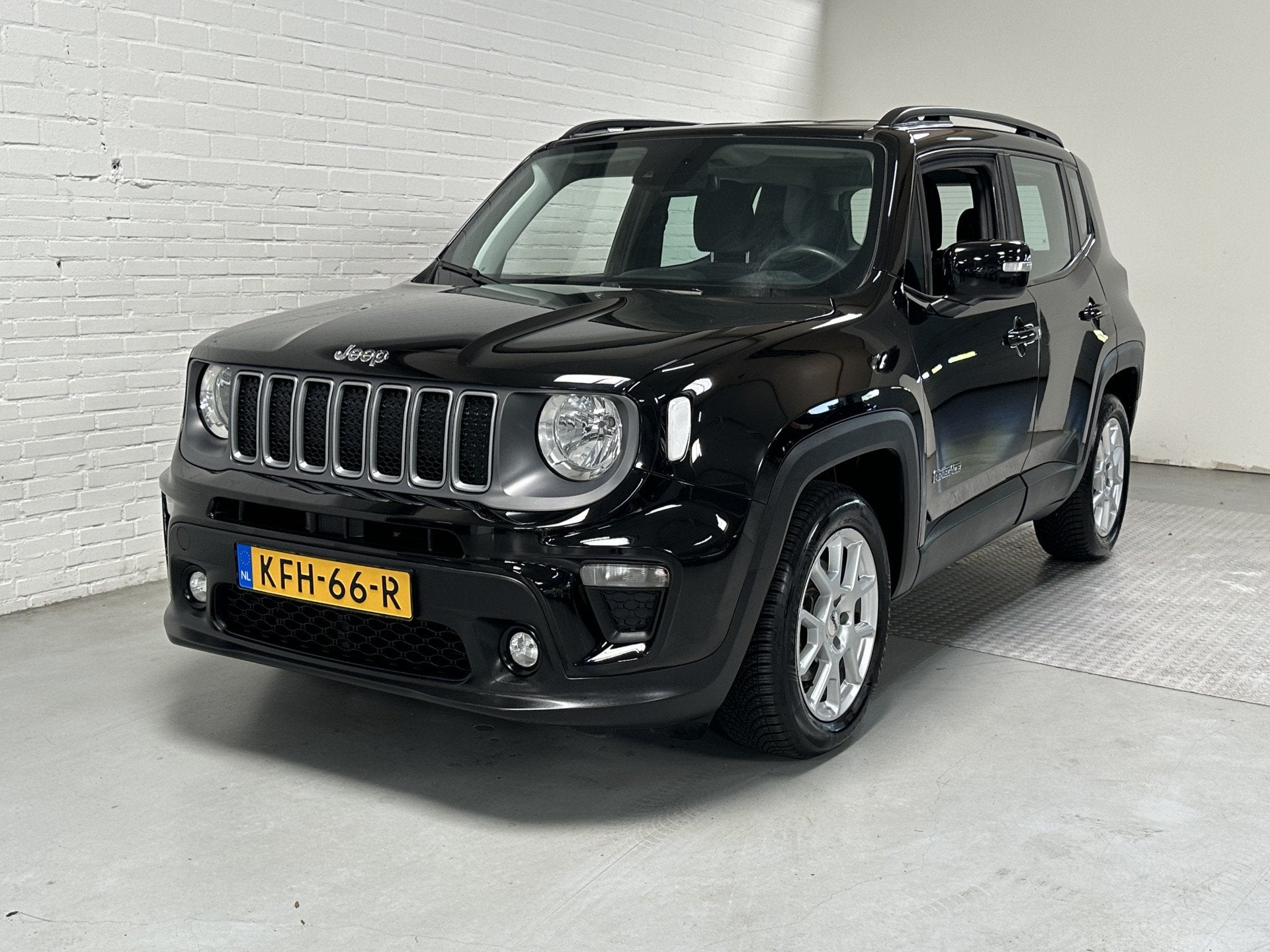 Jeep Renegade 1.5T e-Hybrid Longitude CLIMA / CRUISE / HYBRI, Auto's, Jeep, Stof, Gebruikt, Euro 6, 4 cilinders