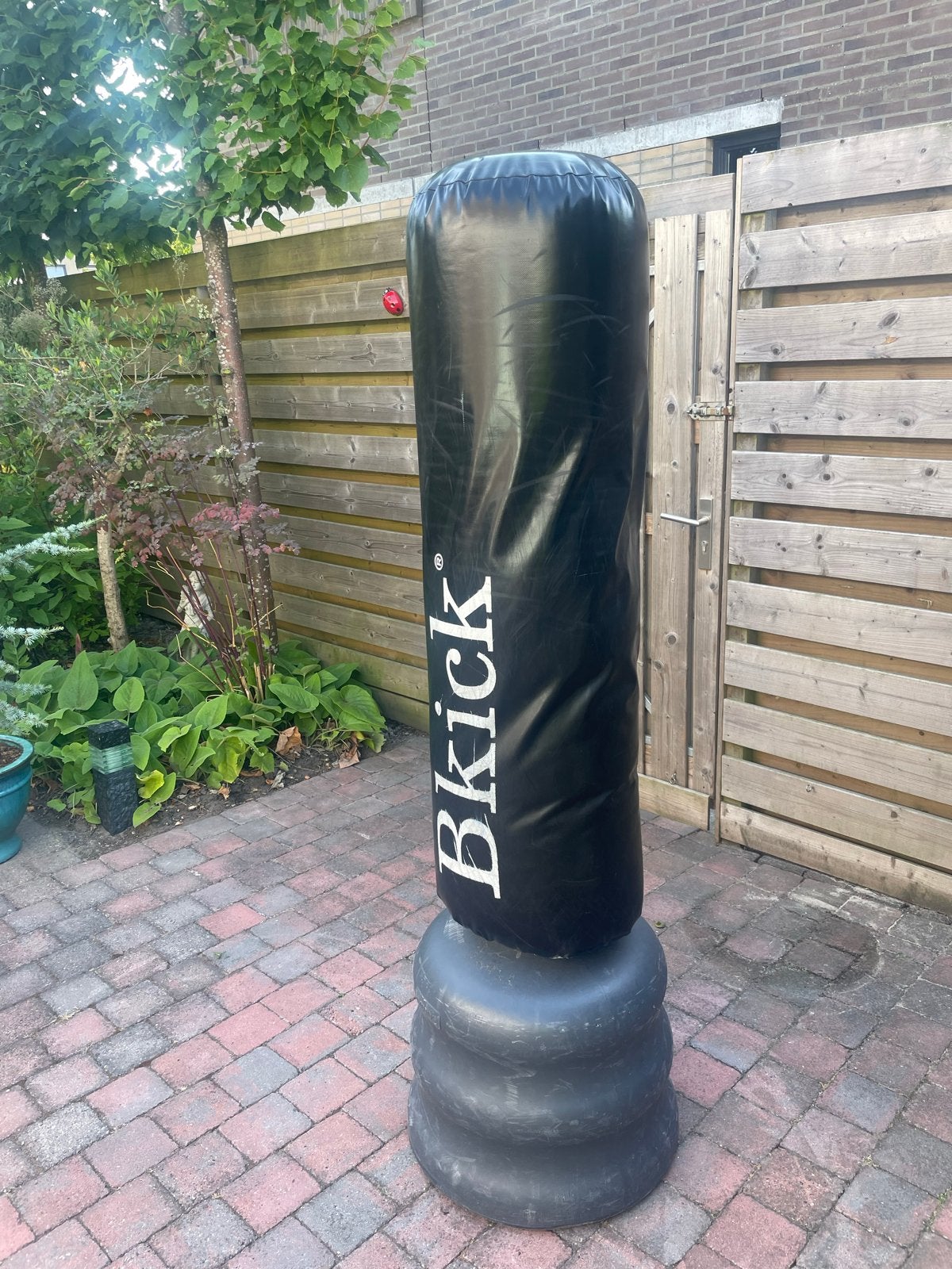 Bkick staande bokszak - Zwart, Sport en Fitness, Vechtsporten en Zelfverdediging, Gebruikt, Overige, Vechtsportmateriaal, Groter dan maat XL