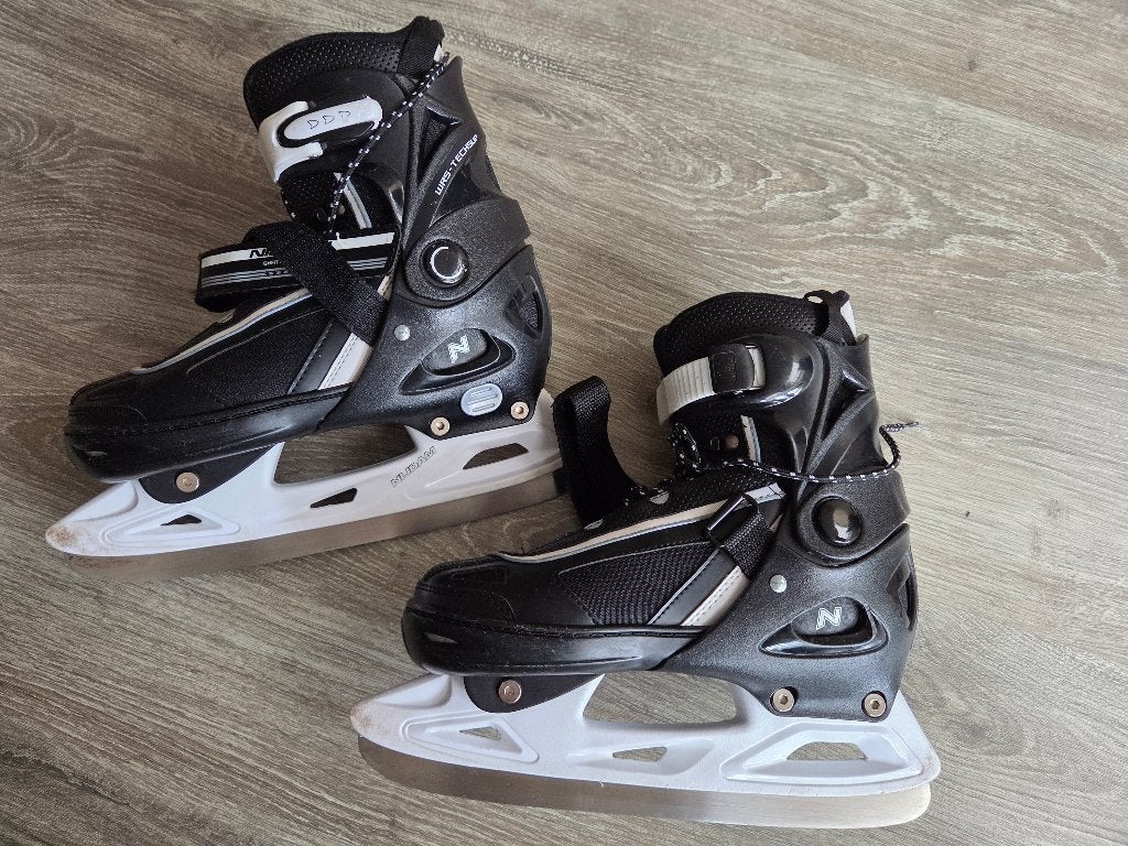 Schaatsen, ijshockey schaatsen, verstelbaar maat 37 maat 40, Zo goed als nieuw, IJshockeyschaatsen, Ophalen, Overige merken