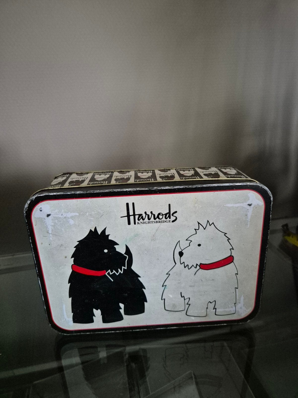 harrods koekjes blik met hond, Verzamelen, Ophalen of Verzenden