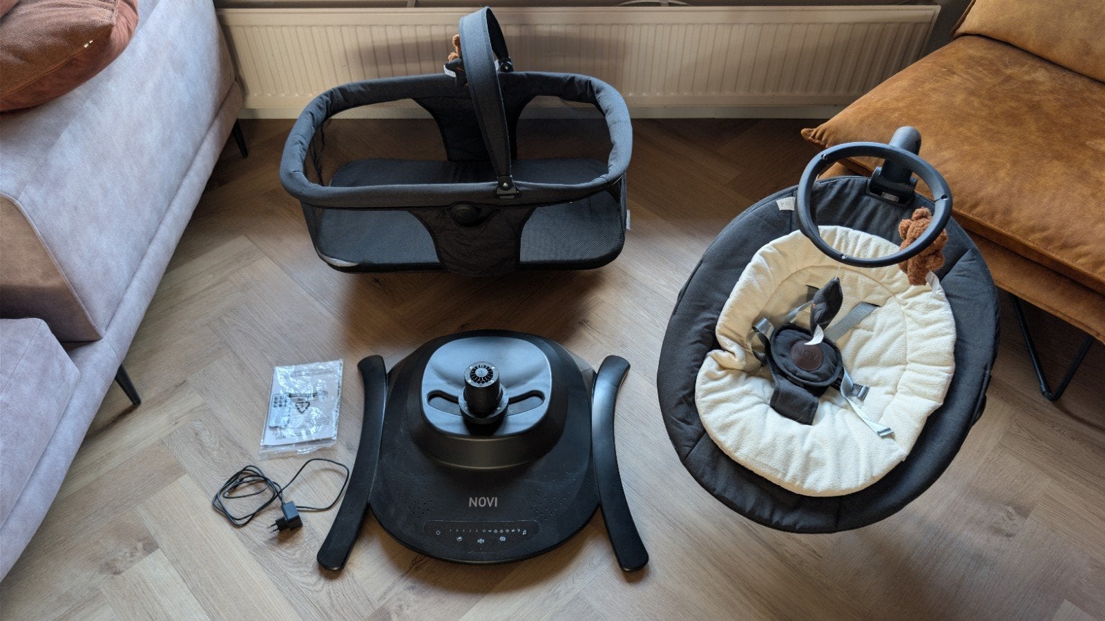 Z.G.A.N. Babyswing en Wieg Novi 2-in-1 Stardust Black Melang, Ophalen, Nieuw, Stoel