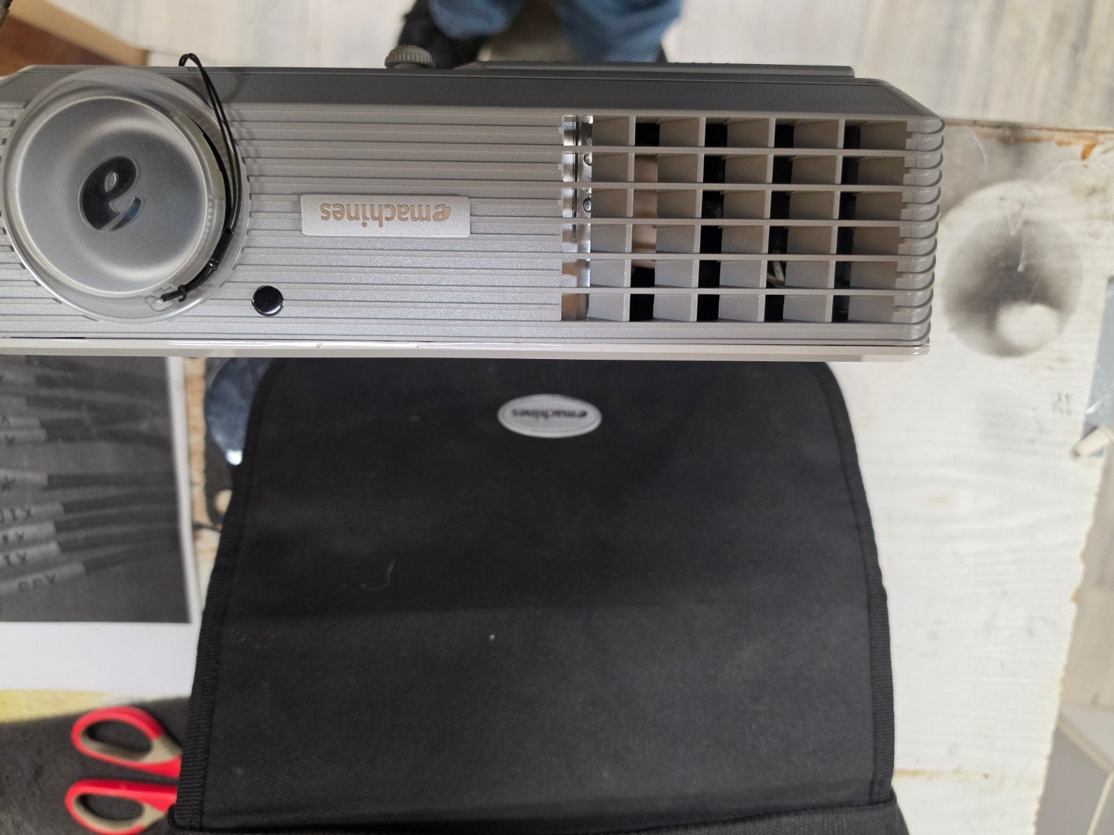 eMachines V700 DLP Projector - HD Ready, Gebruikt, HD (720), Ophalen of Verzenden, DLP