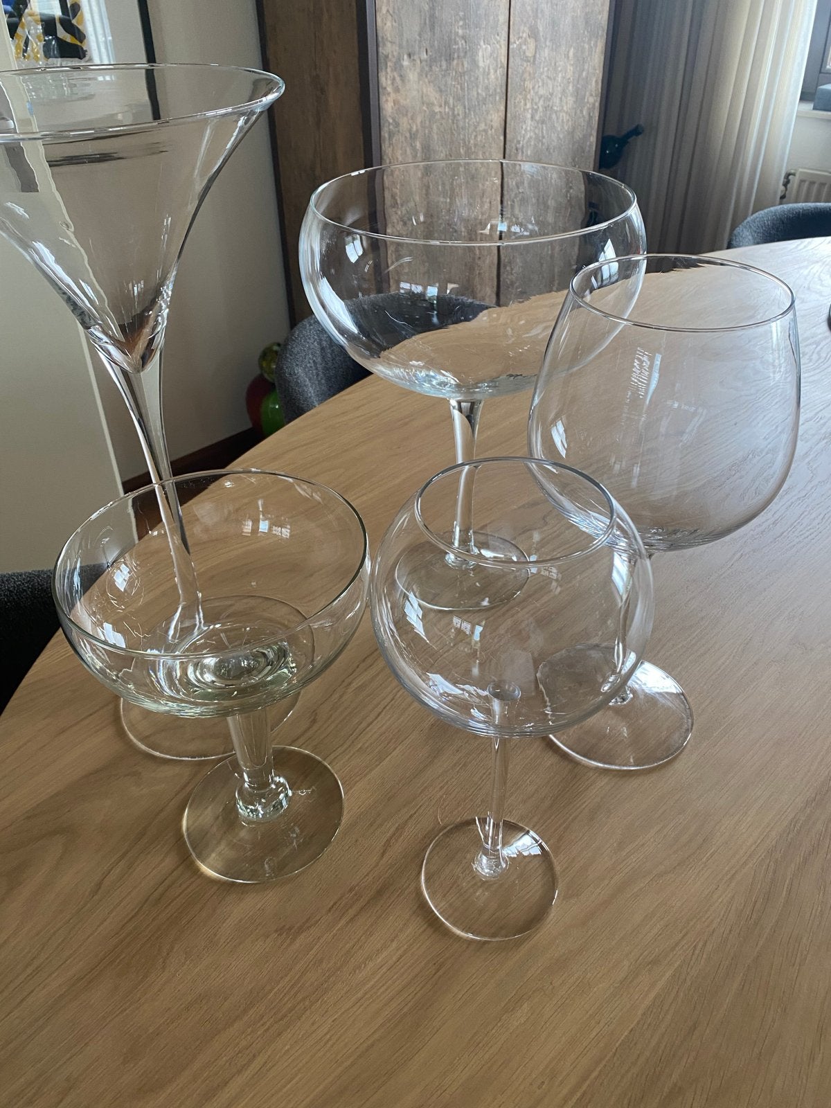 Diverse glazen schalen op hoge voet voor salades , buffet, Ophalen, Zo goed als nieuw, Rond, Glas
