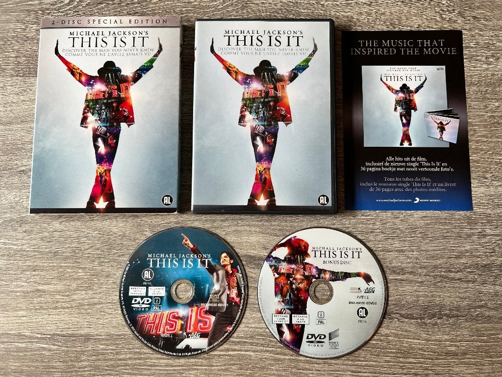 Michael Jackson This Is It 2 Disc Special Edition DVD (2010), Alle leeftijden, Ophalen of Verzenden, Zo goed als nieuw, Muziekvideo's