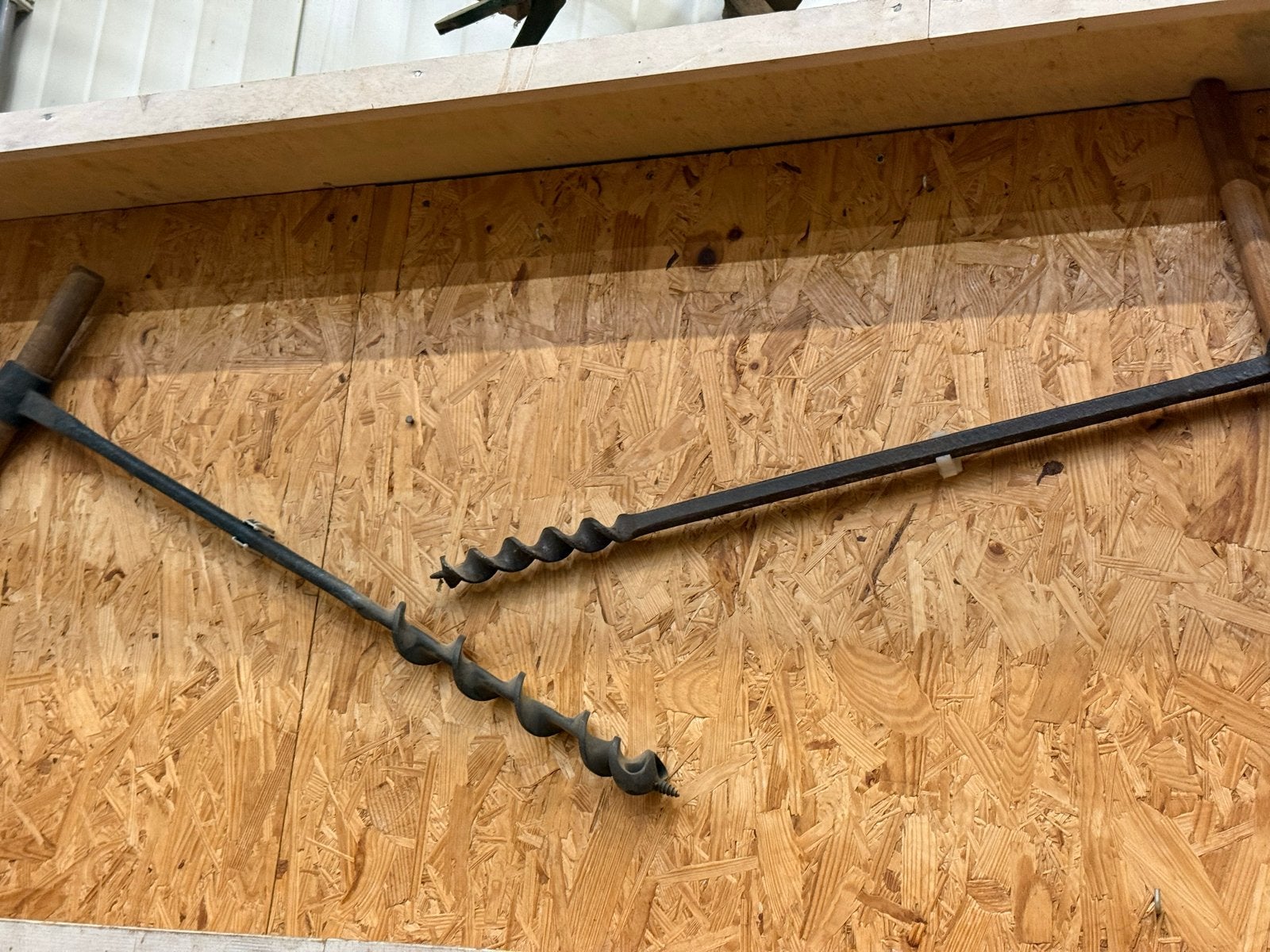 Set van 2 grondboren - handboor voor palen, Doe-het-zelf en Verbouw, Gereedschap | Handgereedschap, Gebruikt, Overige typen, Ophalen
