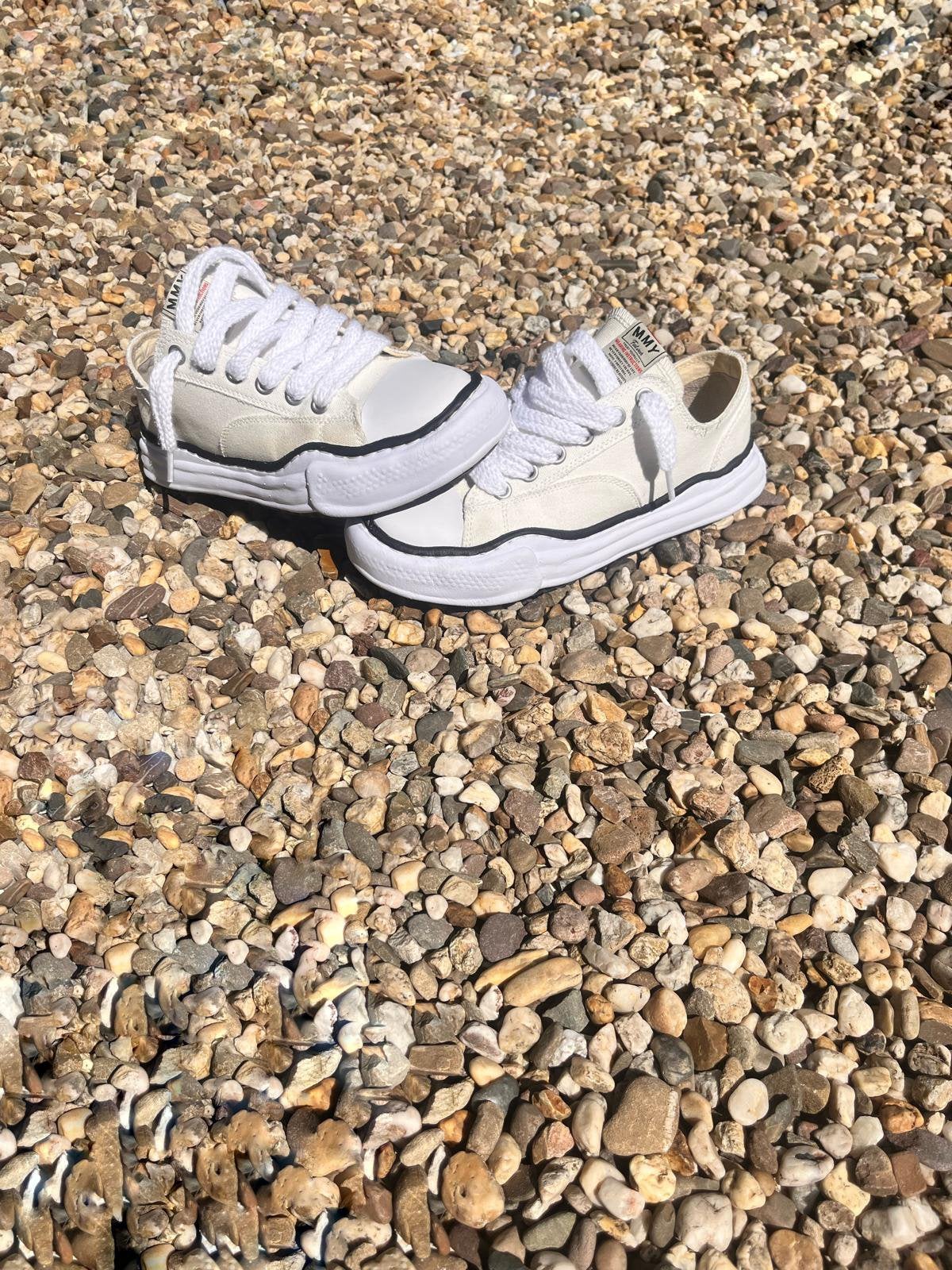 Maison mihara yasuhiro, Wit, Ophalen of Verzenden, Sneakers of Gympen, Zo goed als nieuw