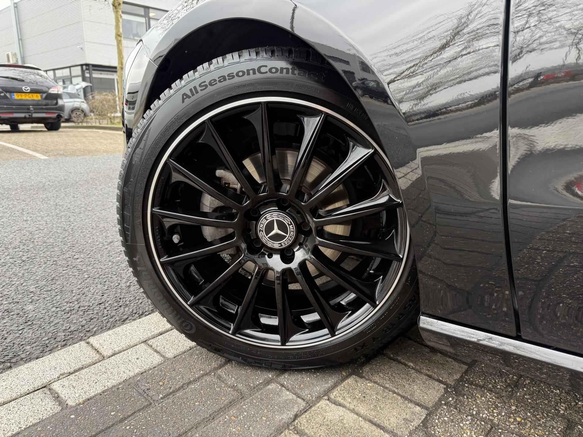 Mercedes-Benz CLA-klasse AMG LMV18/CAM/NAVI/NIGHT/VIRTU/PANO, 136 pk, Gebruikt, 4 cilinders, Leder en Stof
