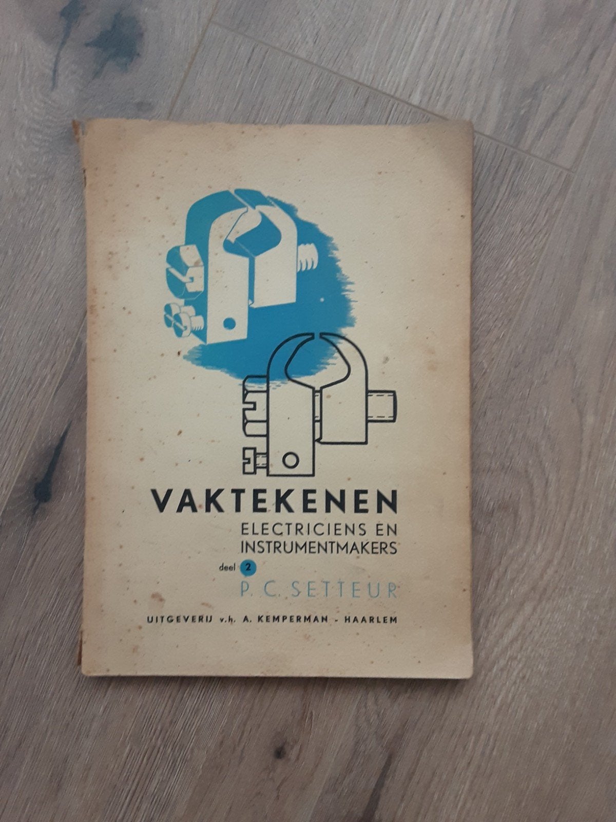 VAKTEKENEN ELECTRICIENS EN INSTRUMENTENMAKERS, Ophalen, Beta, Gelezen, Niet van toepassing