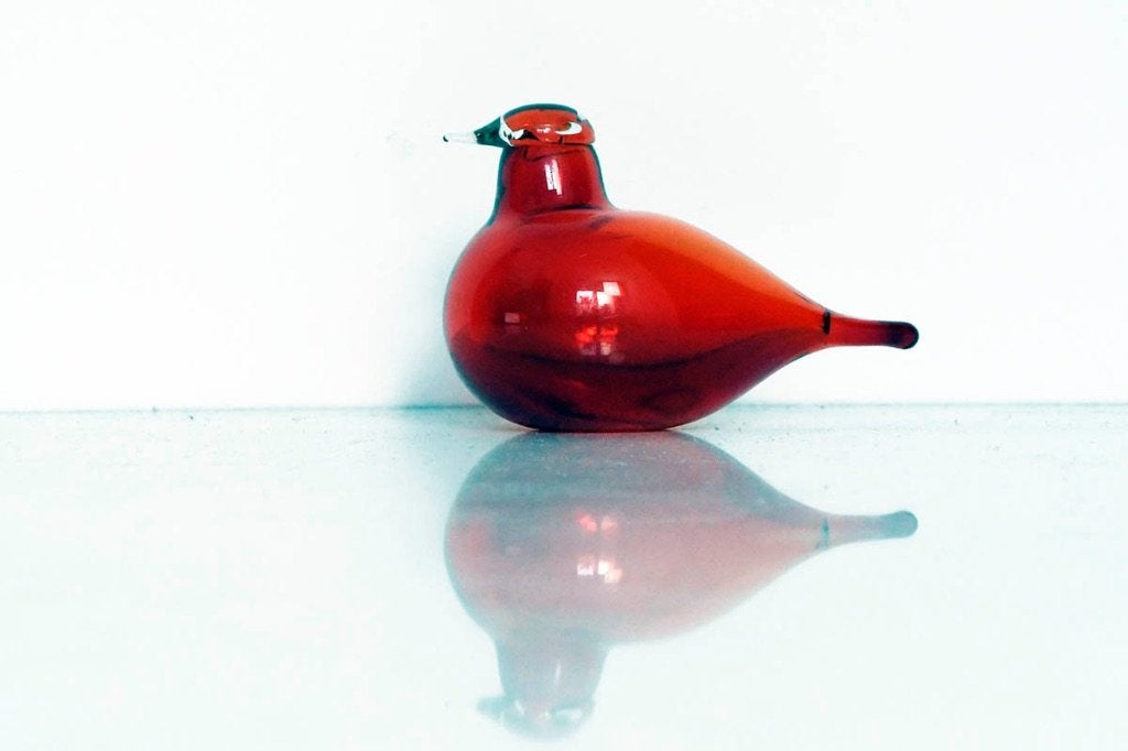 Bijzonder design vogeltje glas Iittala kleine rode stern, Antiek en Kunst, Ophalen