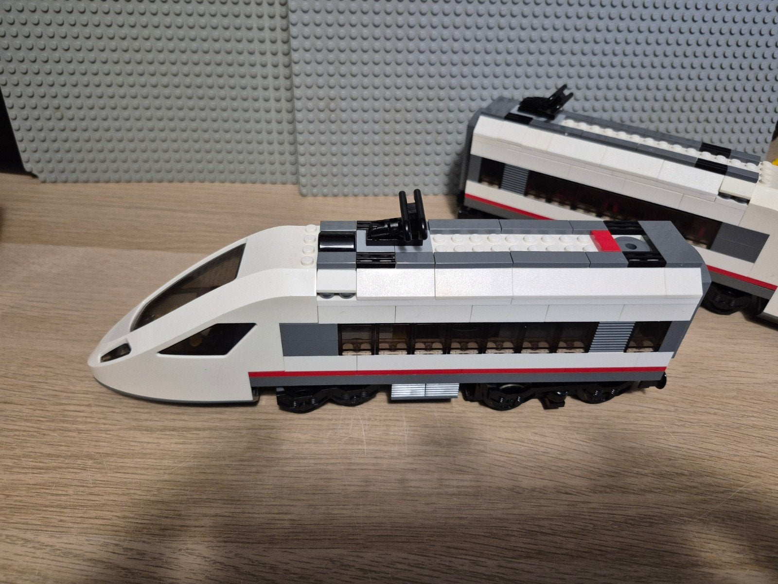 Lego Trein 60051 met locomotief en 2 rijtuigen, Lego, Ophalen of Verzenden, Complete set, Inclusief instructies