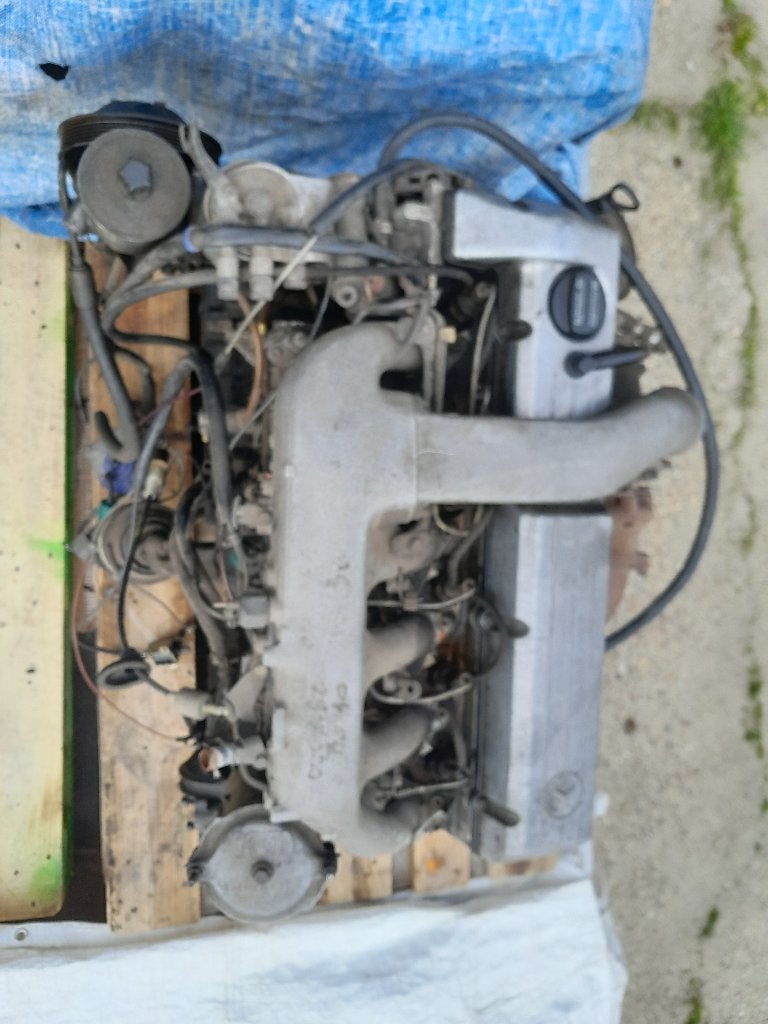 Mercedes 300 turbodiesel motor, Ophalen of Verzenden, Gebruikt, Mercedes-Benz