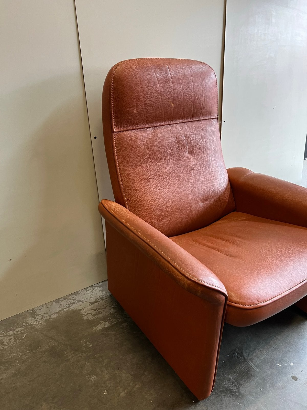 Een lederen fauteuil van de sede, Ophalen, O, O, 50 tot 75 cm