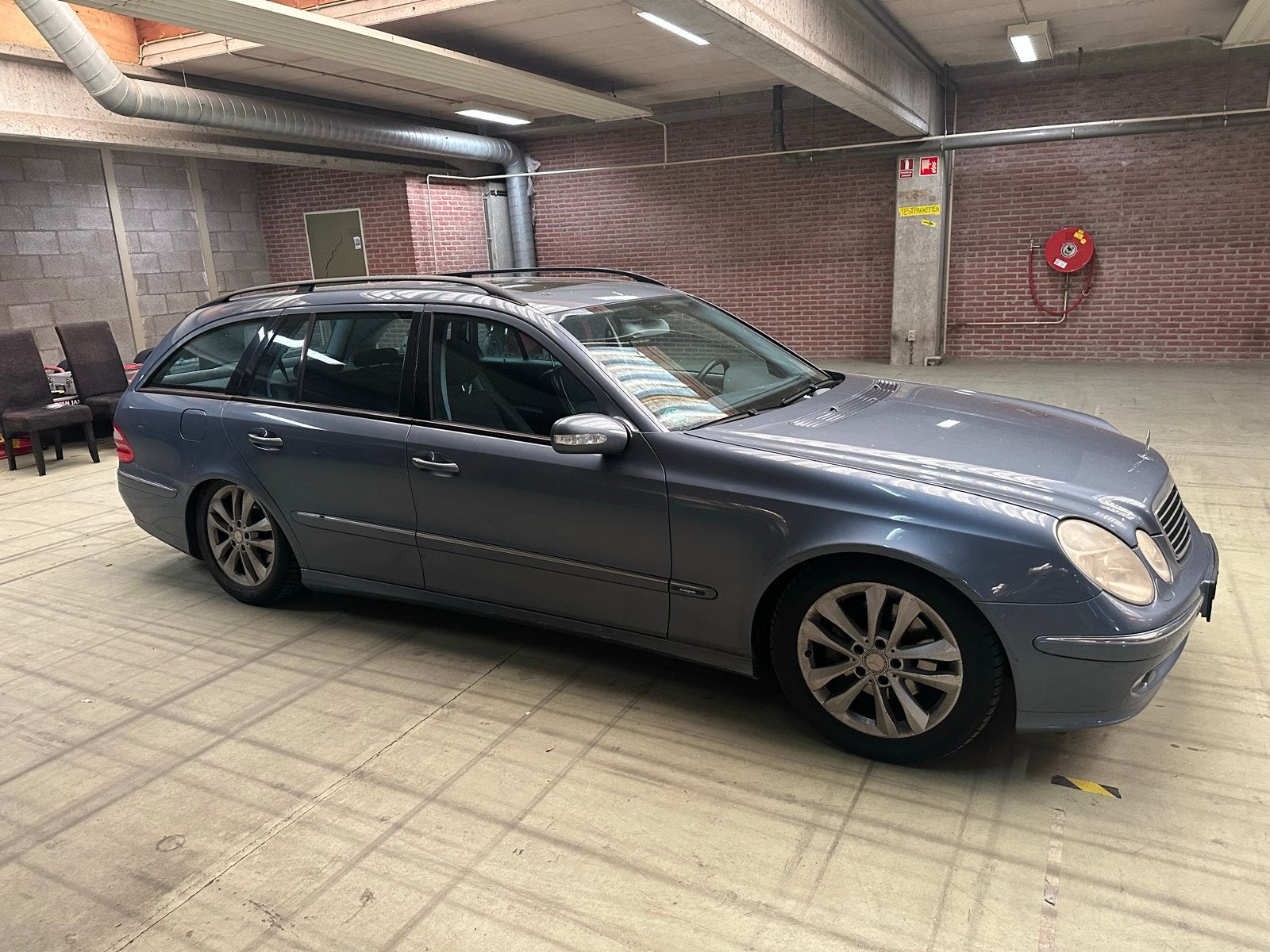 Mercedes-Benz  E320 Combi, Auto's, Mercedes-Benz, Blauw, 3199 cc, Stationwagon, Particulier