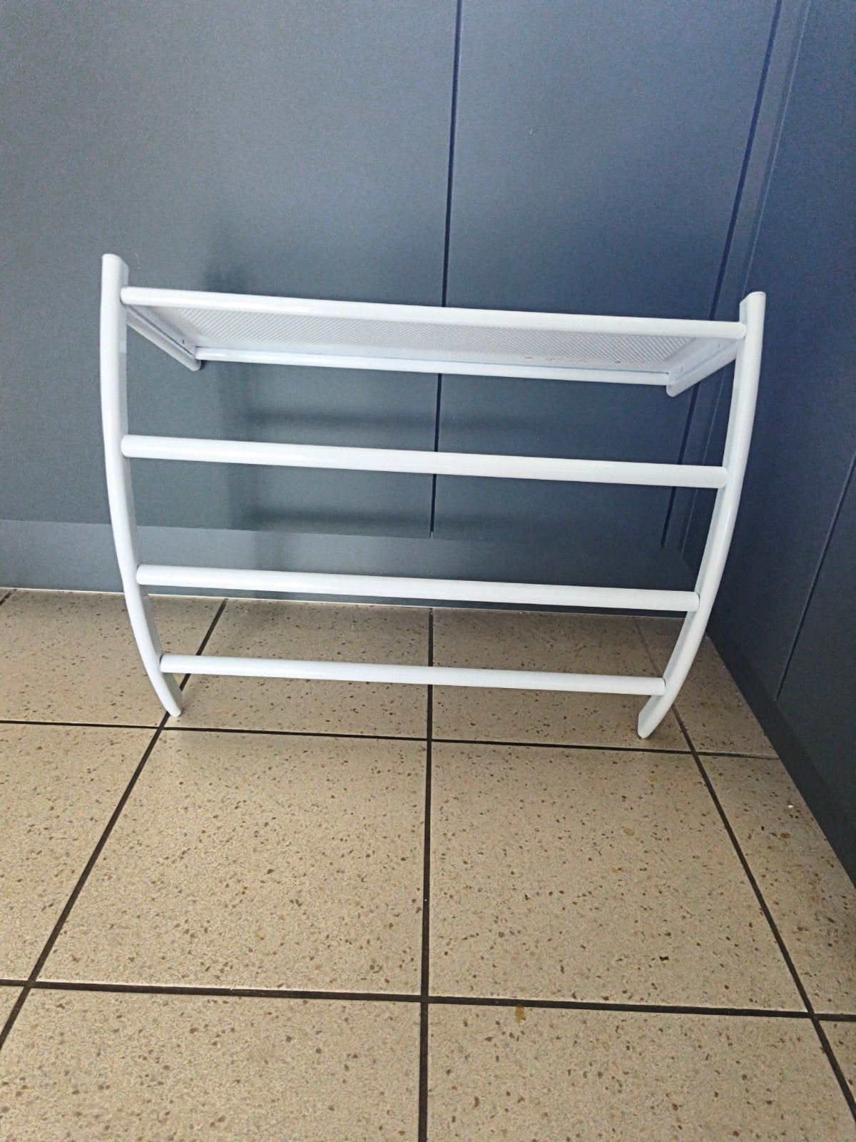 Wit metalen handdoekenrek(55x22x43 cm), Ophalen, Minder dan 50 cm, Gebruikt, Overige typen