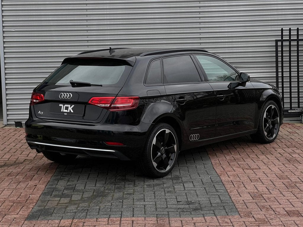 Audi A3 SPORTBACK 1.0 TFSI | APK 4-27 | CARPLAY, Auto's, Audi, Voorwielaandrijving, Stof, Gebruikt, Zwart