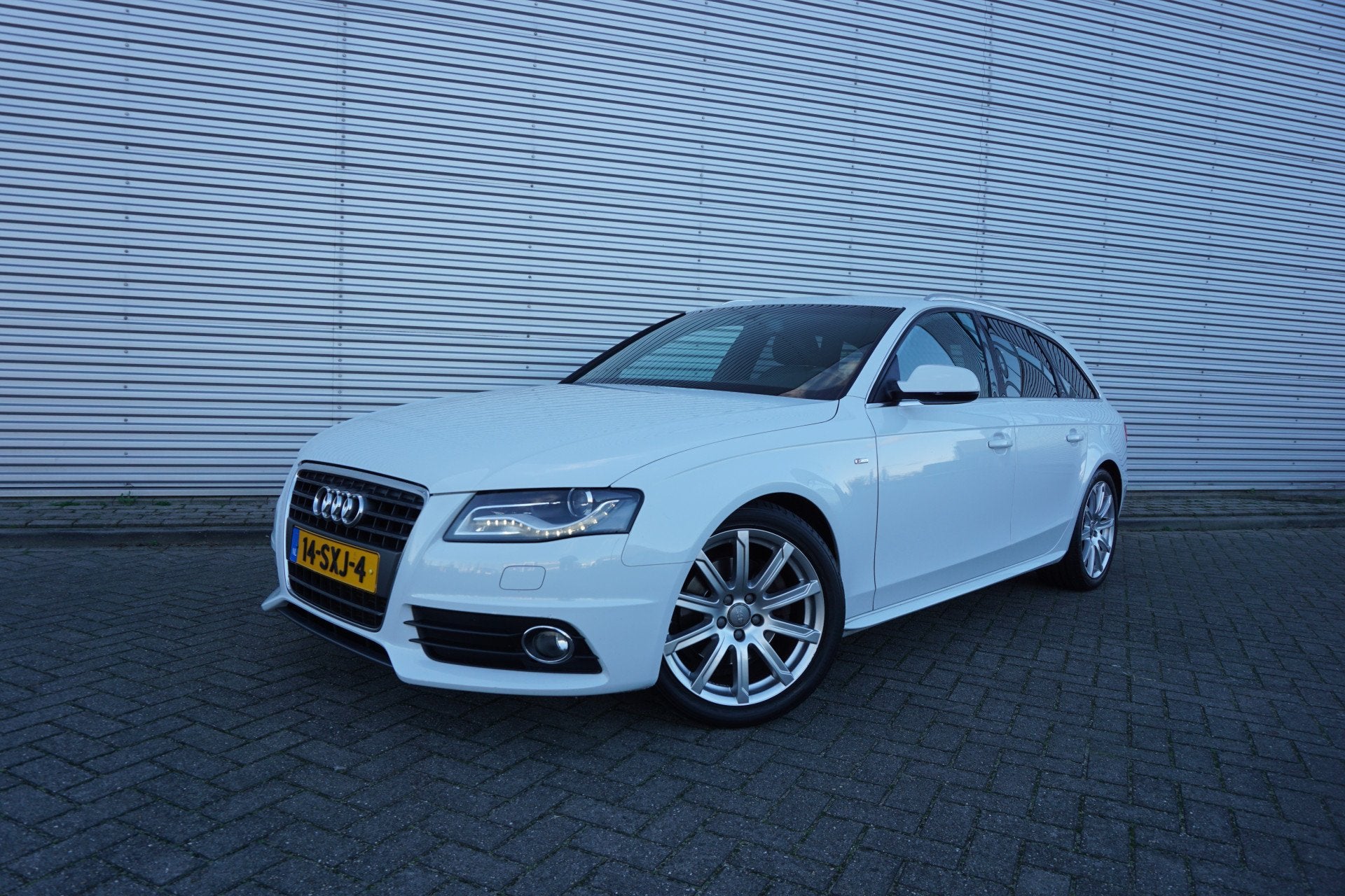 Audi A4 Avant 1.8 TFSI Pro Line S Climate / Navi / Cruise /, Auto's, Audi, Voorwielaandrijving, Euro 5, Gebruikt, Parkeersensor